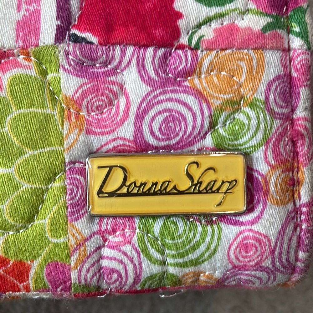 Donna Sharp Colorful Floral Patchwork Women's Wal… - image 3